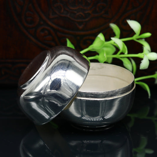 999 fine silver handmade gorgeous small idol's Prasad box, trinket box, container box, brides sindur box, solid silver article utensil sv184 - TRIBAL ORNAMENTS