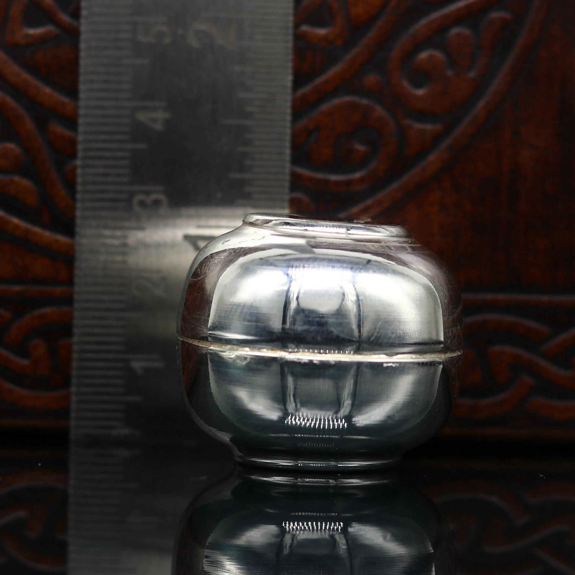 Handmade 999 fine silver idol Prasad box from Tribal Ornaments, small decorative container for trinkets and Sindur.