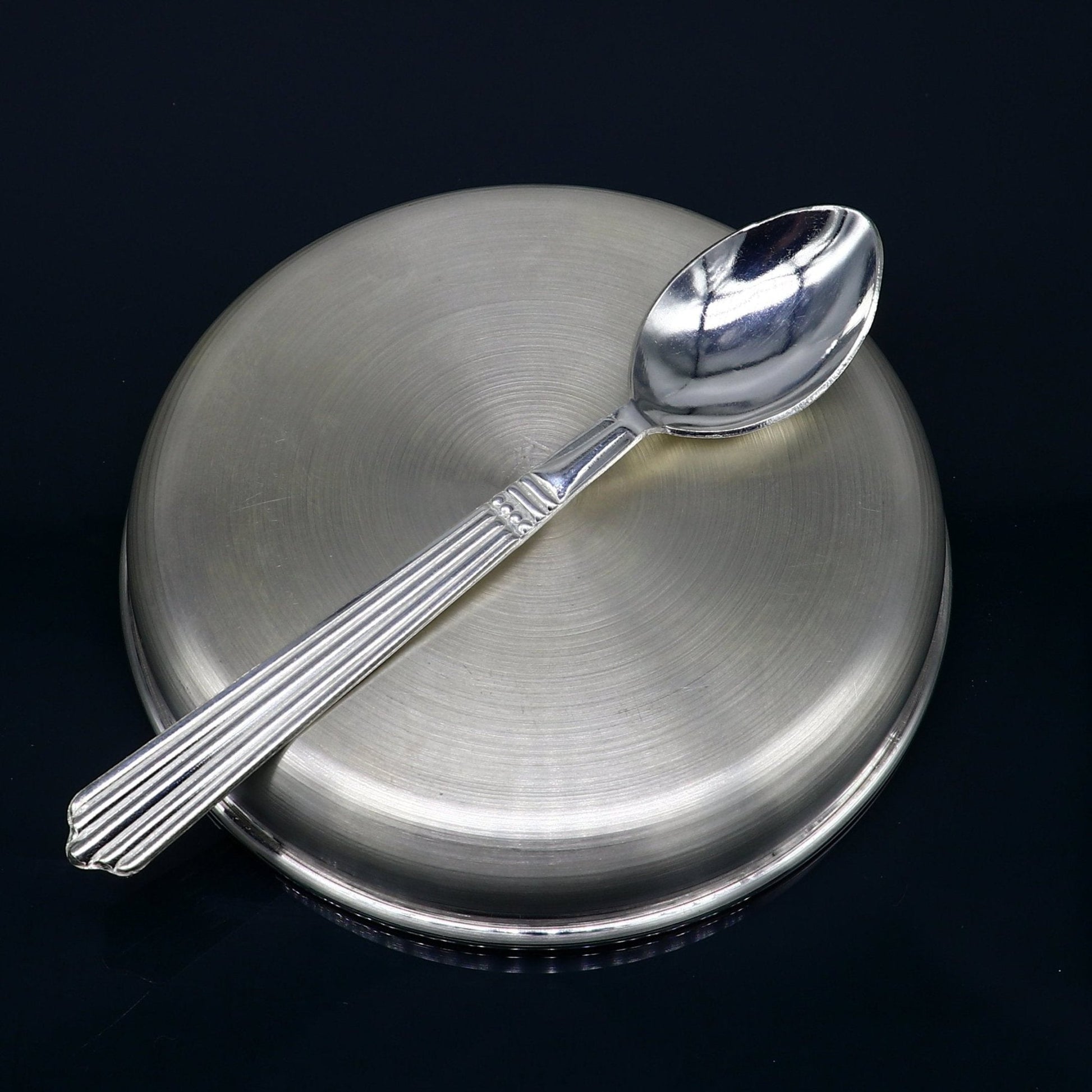 999  fine solid silver handmade tray/ plate for baby food serving, silver vessels, silver utensils,best new born baby gift  india sv212 - TRIBAL ORNAMENTS