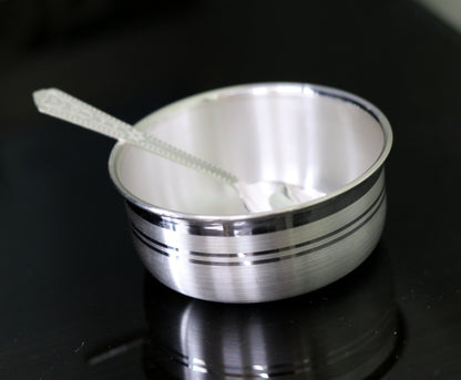 Handmade 999 pure fine silver bowl and spoon set with antibacterial properties, ideal for babies and kids, by Tribal Ornaments.