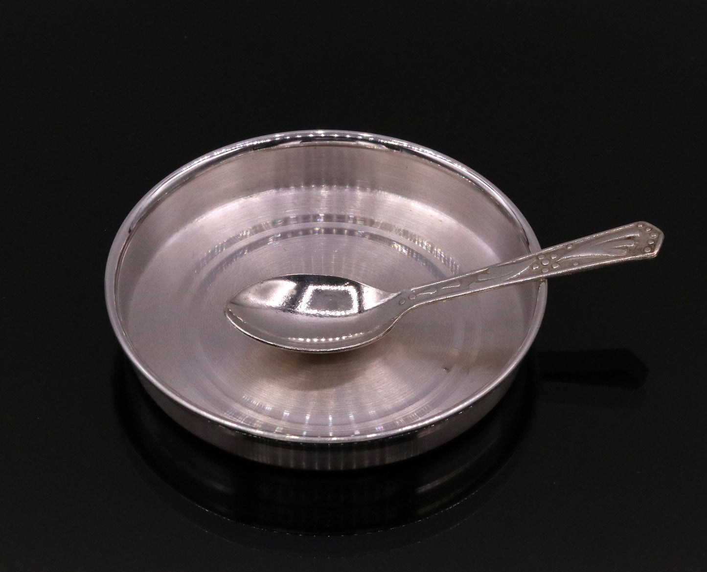 999 pure silver handmade silver baby plate and spoon set, silver has antibacterial properties, keep stay healthy, silver vessels sv08 - TRIBAL ORNAMENTS