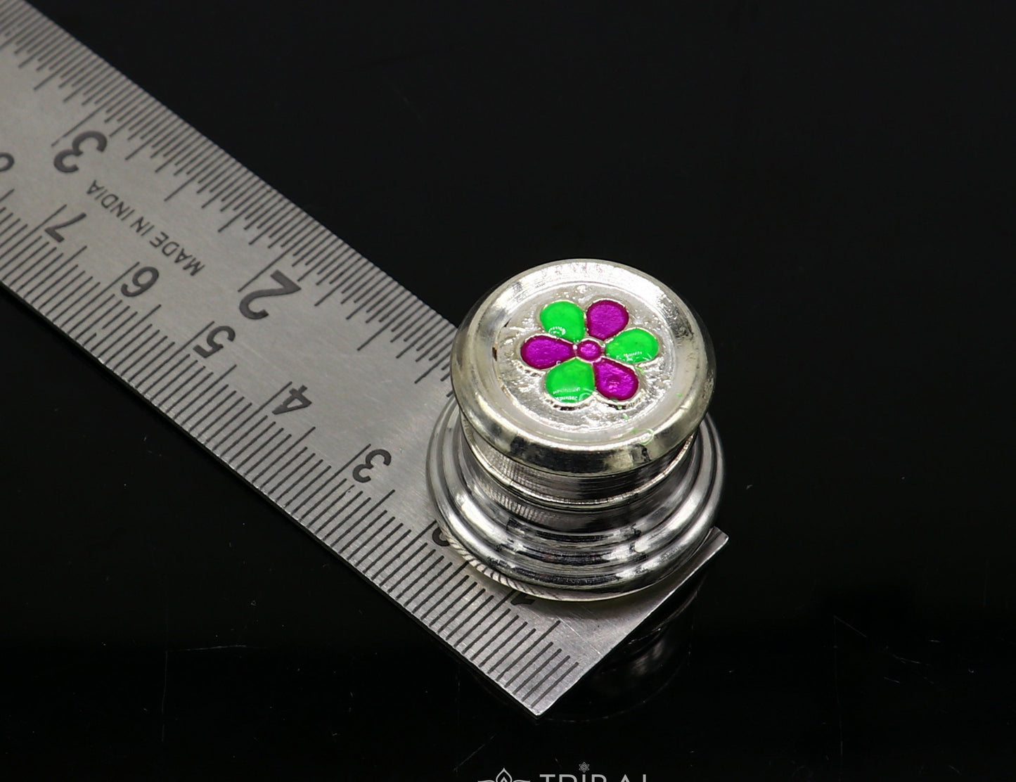 999 pure silver trinket box, kajal box brides round shape box flower design box , container tobacco box, eyeliner Sindur box gifting stb807 - TRIBAL ORNAMENTS