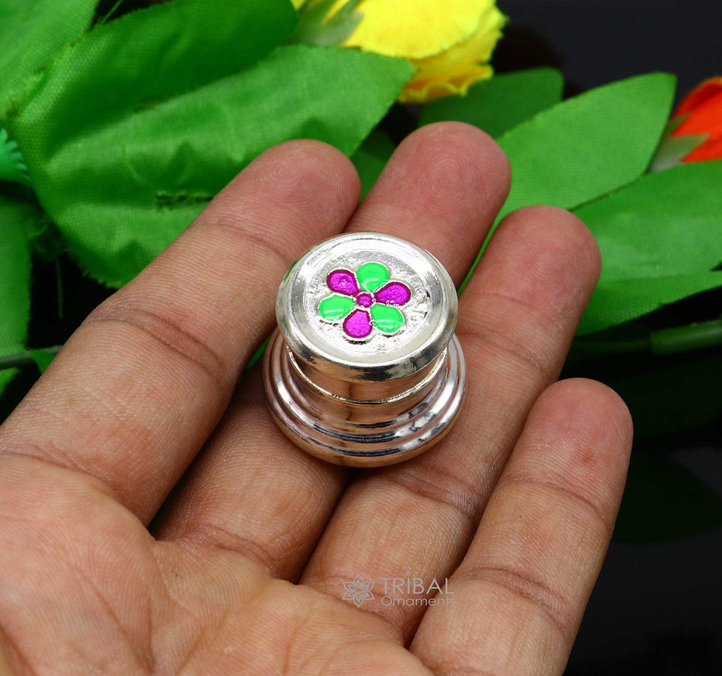 999 pure silver trinket box, kajal box brides round shape box flower design box , container tobacco box, eyeliner Sindur box gifting stb807 - TRIBAL ORNAMENTS