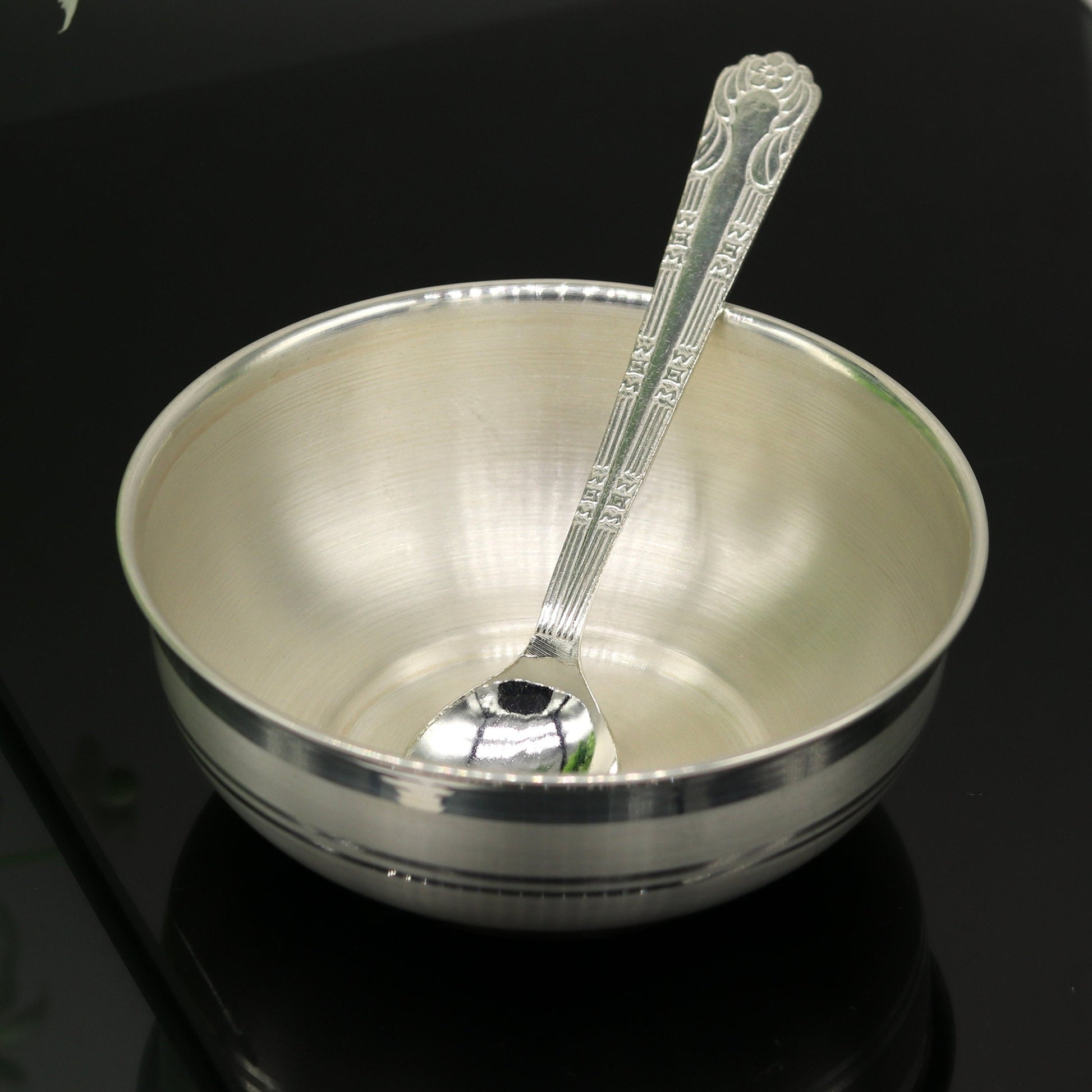 999 pure sterling silver handmade solid silver bowl and spoon, silver has antibacterial properties, keep stay healthy, silver vessels sv66 - TRIBAL ORNAMENTS
