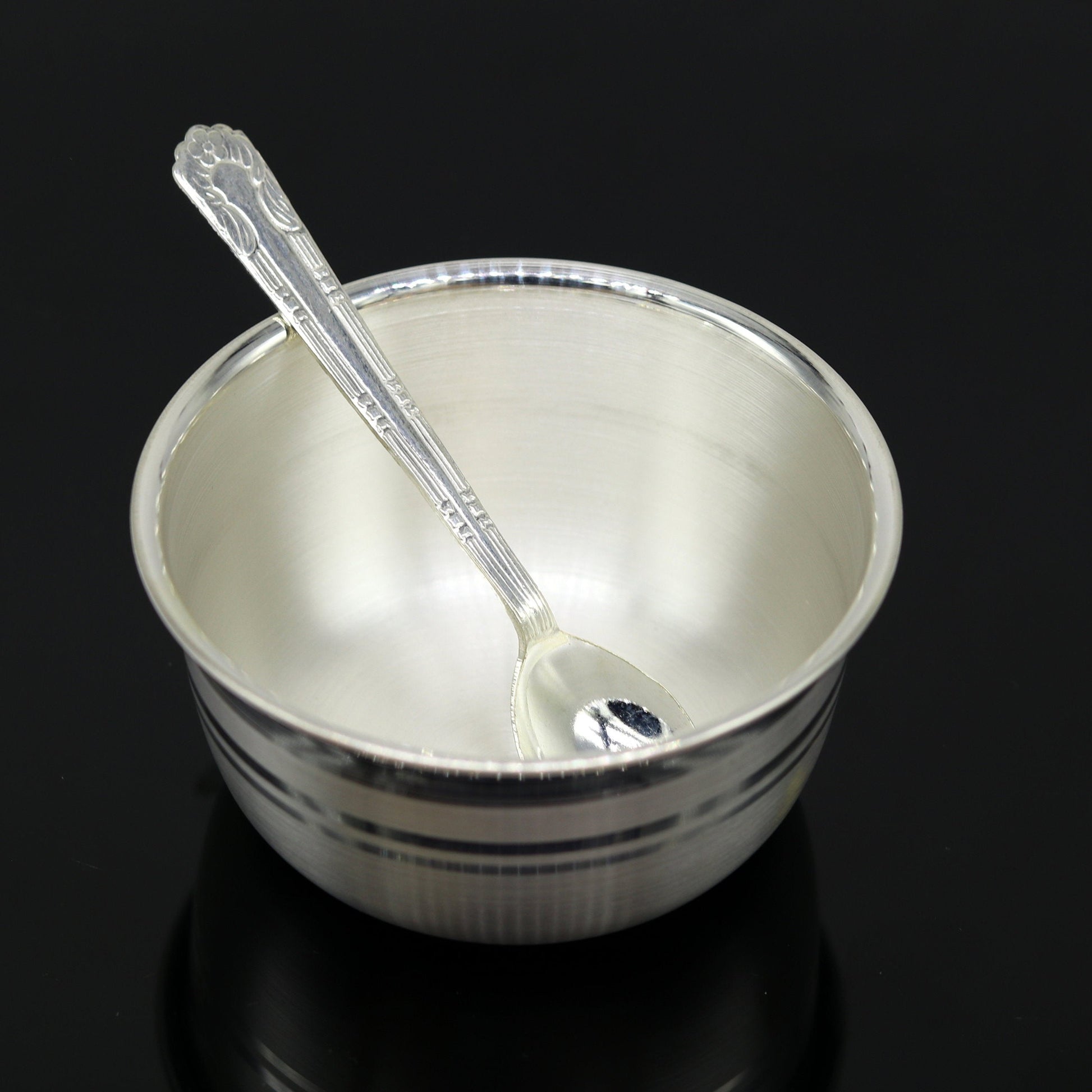 999 solid pure silver handmade utensils bowl and spoon, table serving bowl, silver vessel, baby feeding, silver kitchen art baby set sv89 - TRIBAL ORNAMENTS