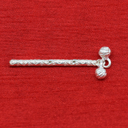 Handmade solid sterling silver Krishna flute idol with intricate design, featuring a silver bansuri and detailed puja art.