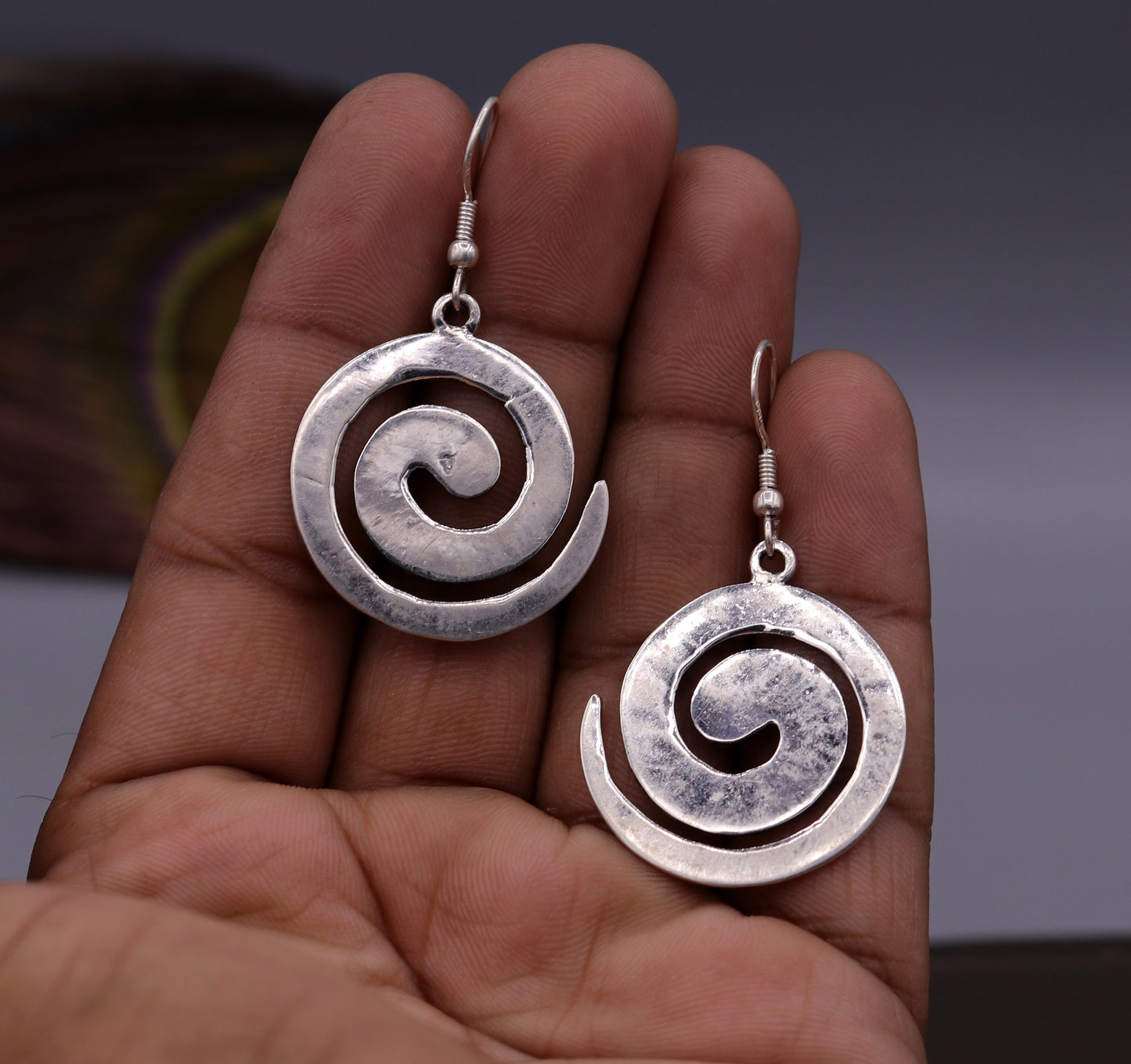 Amazing spiral design 925 solid sterling silver scratch link fancy hoops earrings tribal jewelry from Rajasthan india daily use jewelry s420 - TRIBAL ORNAMENTS