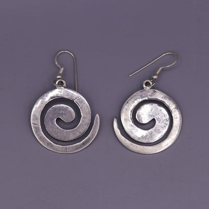Amazing spiral design 925 solid sterling silver scratch link fancy hoops earrings tribal jewelry from Rajasthan india daily use jewelry s420 - TRIBAL ORNAMENTS