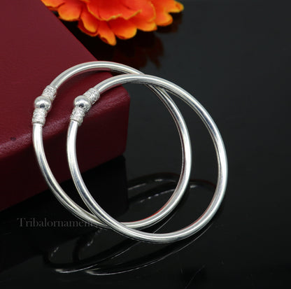 Sterling silver round bangle bracelet with shiny plain design, stylish bridal jewelry, ideal for belly dance or special occasions.