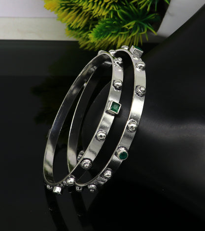 Sterling silver green gemstone bangles bracelet with tribal stylish design, handmade jewelry by TRIBAL ORNAMENTS.