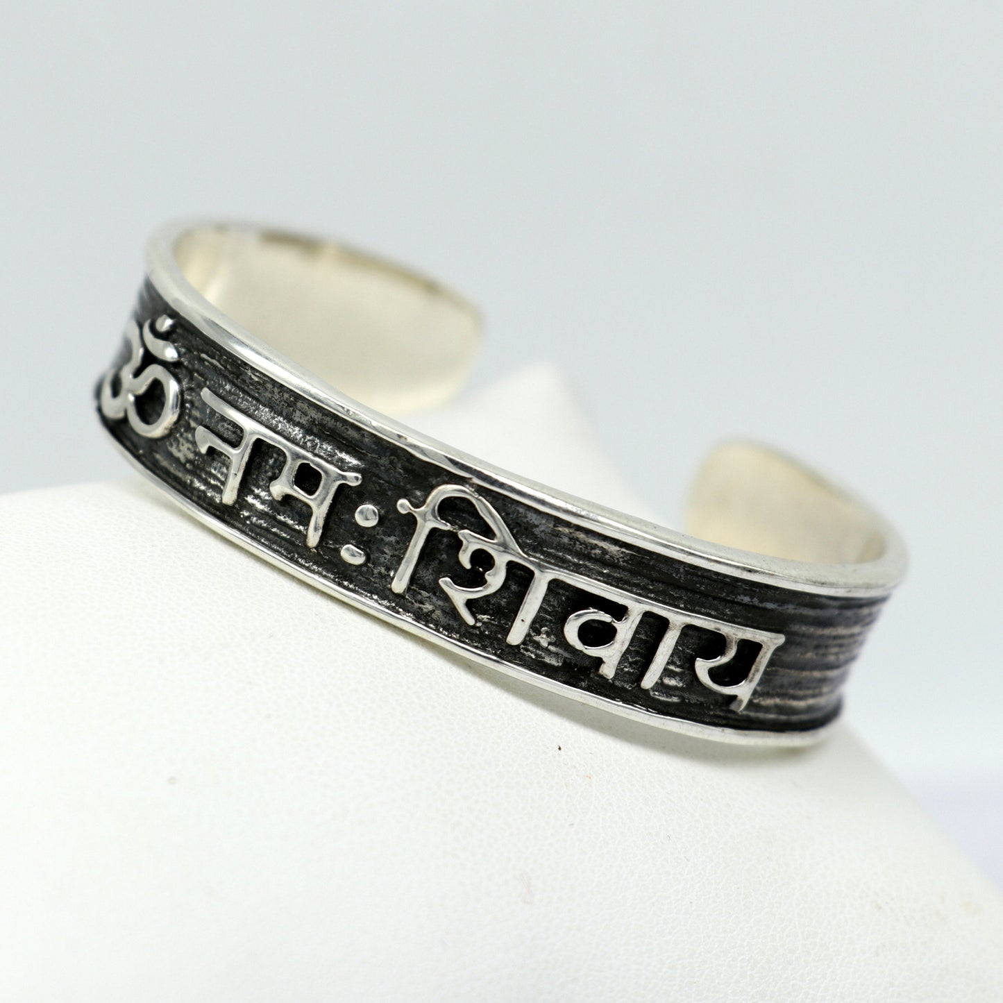 Authentic 925 sterling silver exclusive design handmade cuff kada bracelet, easy to adjust with your wrist, pure mantra kada jewelry cuff47 - TRIBAL ORNAMENTS