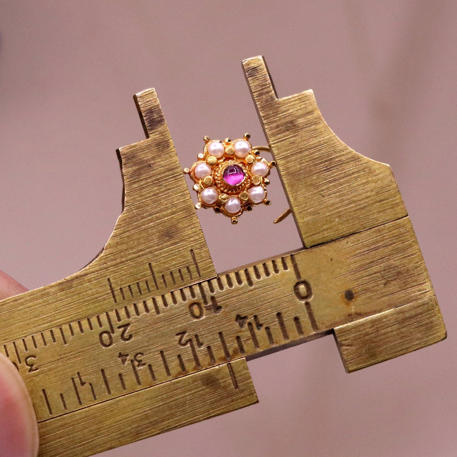 Awesome 6 white pearl and red stone 20kt yellow gold nose pin nose stud Indian vintage antique design handmade tribal jewelry gnp26 - TRIBAL ORNAMENTS