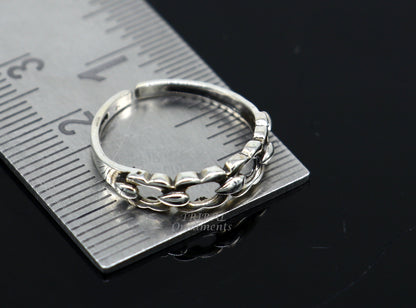 Brides jewelry 925 sterling silver handcrafted unique design vintage ethnic design toe ring for girl's women's ethnic tribal jewelry ytr28 - TRIBAL ORNAMENTS