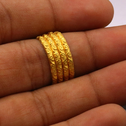 Solid 22KT yellow gold handmade traditional antique ring band featuring tribal design, unisex jewelry from Tribal Ornaments.