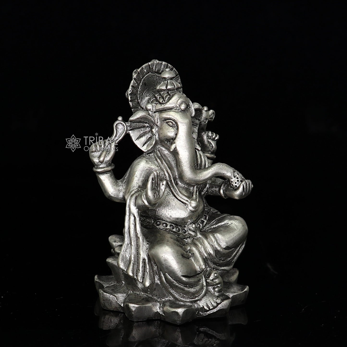 Divine 925 Sterling silver Lord Ganesh Idol, Pooja Articles, Silver Idols Figurine Ganesha statue sculpture Diwali puja gift art671 - TRIBAL ORNAMENTS