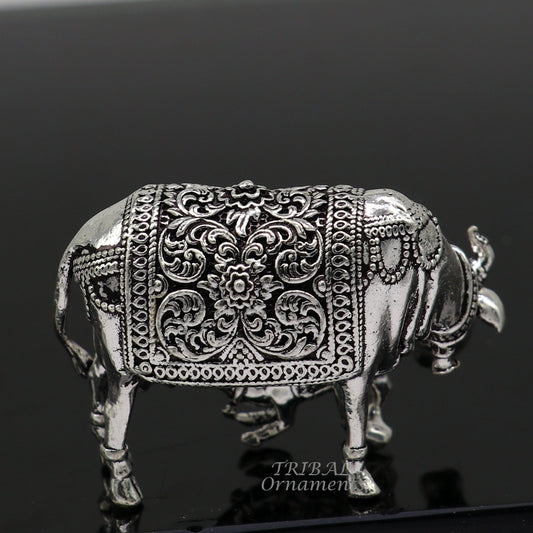 Divine cow and calf 925 sterling silver vintage design Kamdhenu cow, deity's cow, wishing cow, silver cow for wealth and prosperity  art589 - TRIBAL ORNAMENTS