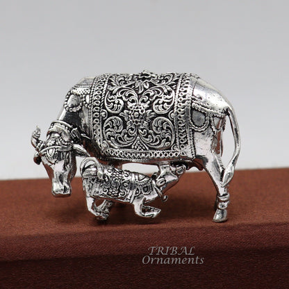 Divine cow and calf 925 sterling silver vintage design Kamdhenu cow, deity's cow, wishing cow, silver cow for wealth and prosperity  art589 - TRIBAL ORNAMENTS