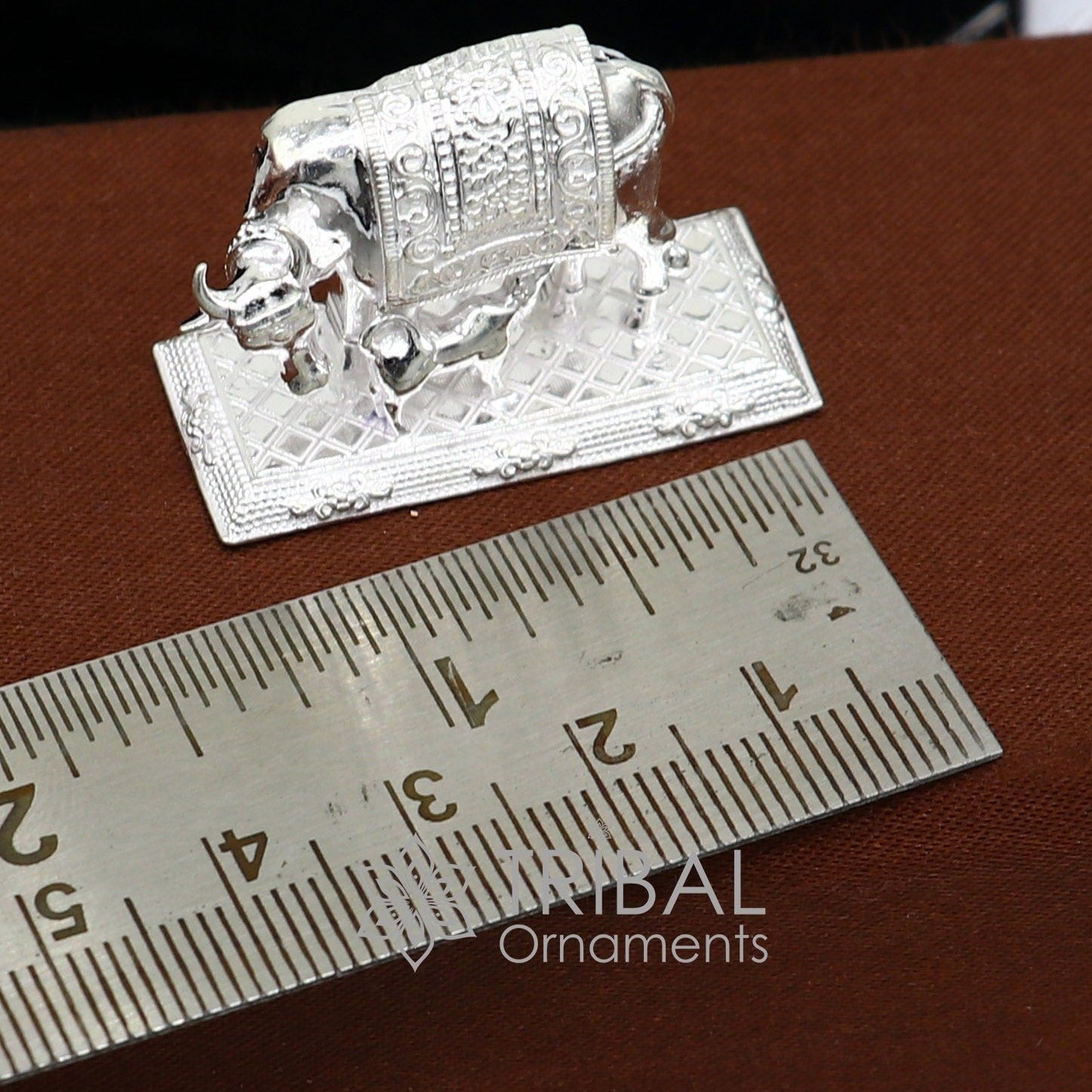 Divine cow with calf 925 sterling silver Kamdhenu cow, deity's cow, wishing cow, silver worshipping article for wealth and prosperity art639 - TRIBAL ORNAMENTS