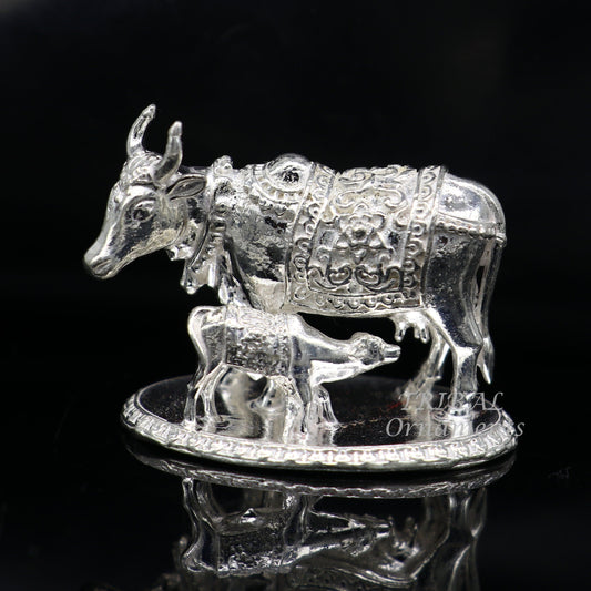 Divine cow with calf 925 sterling silver vintage Nakshi work design Kamdhenu cow, deity's cow, wishing cow, silver worshipping puja art558 - TRIBAL ORNAMENTS