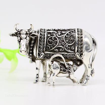 Divine cow with calf 925 sterling silver vintage Nakshi work design Kamdhenu cow, deity's cow, wishing cow, silver worshipping puja stb120 - TRIBAL ORNAMENTS
