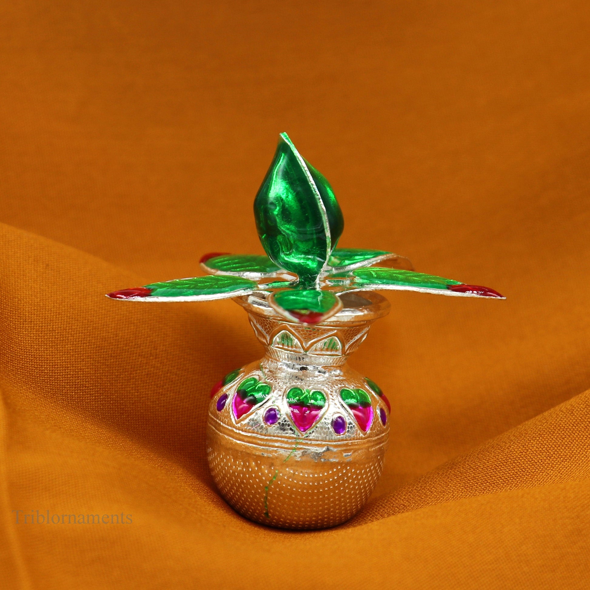 Divine small Sterling silver handmade puja kalash & mango tree leaf and coconut, stunning worshipping silver articles, temple art su467 - TRIBAL ORNAMENTS