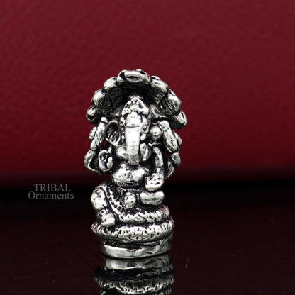 Divine stylish 925 Sterling silver solid small lord Ganesha statue art, best puja figurine for home temple for wealth and prosperity art517 - TRIBAL ORNAMENTS