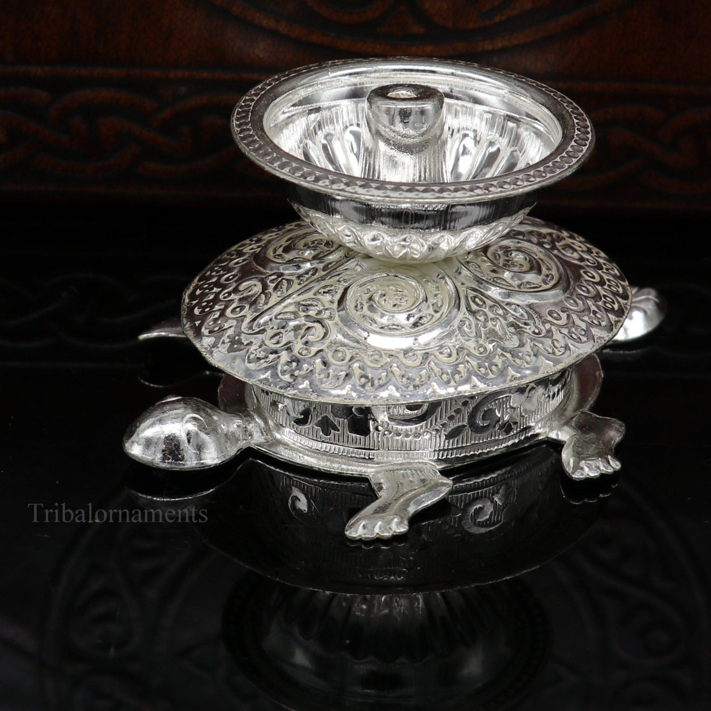 Diwali puja special solid silver handmade tortoise design oil lamp, silver deepak diya, silver temple utensils ,silver puja articles su414 - TRIBAL ORNAMENTS