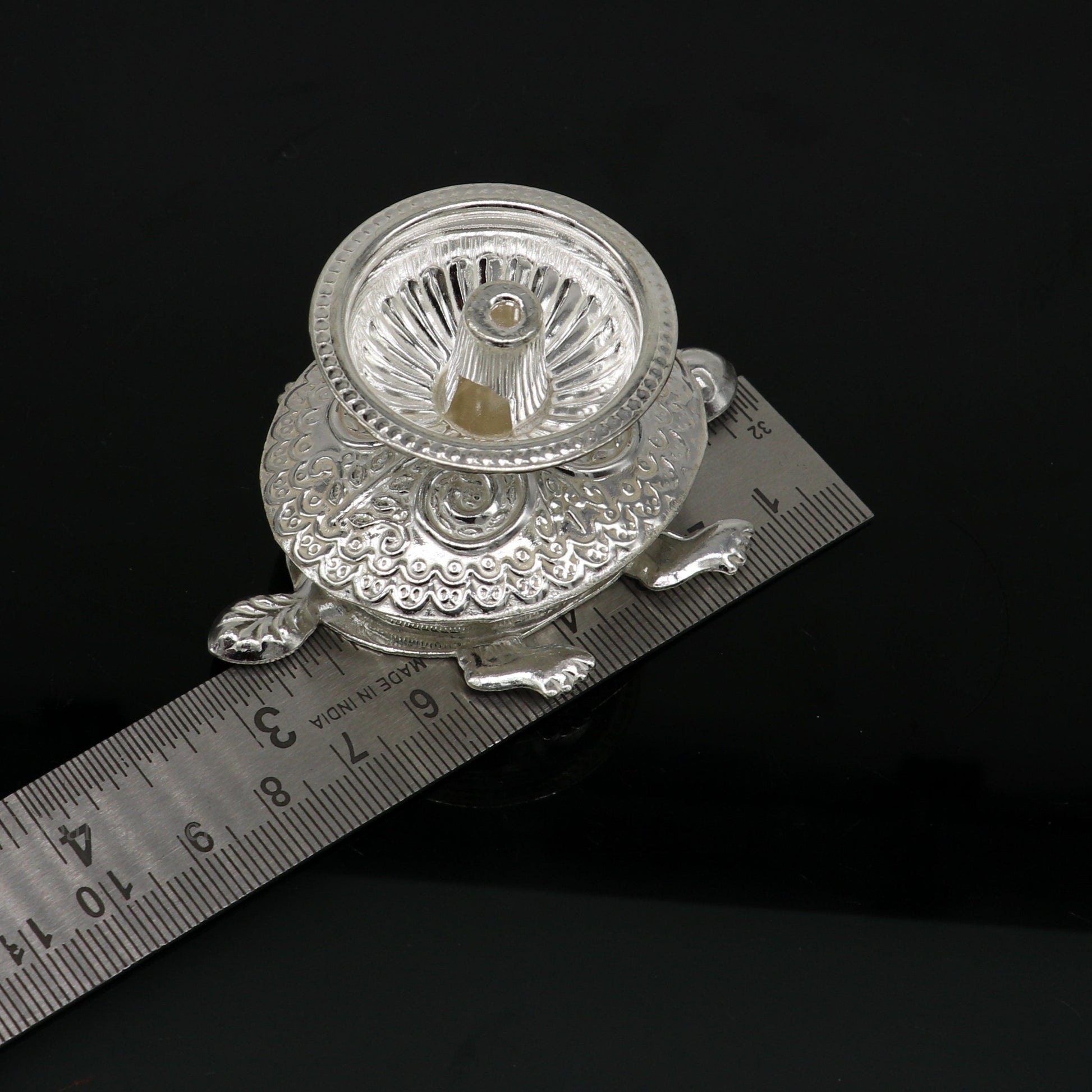 Diwali puja special solid silver handmade tortoise design oil lamp, silver deepak diya, silver temple utensils ,silver puja articles su414 - TRIBAL ORNAMENTS