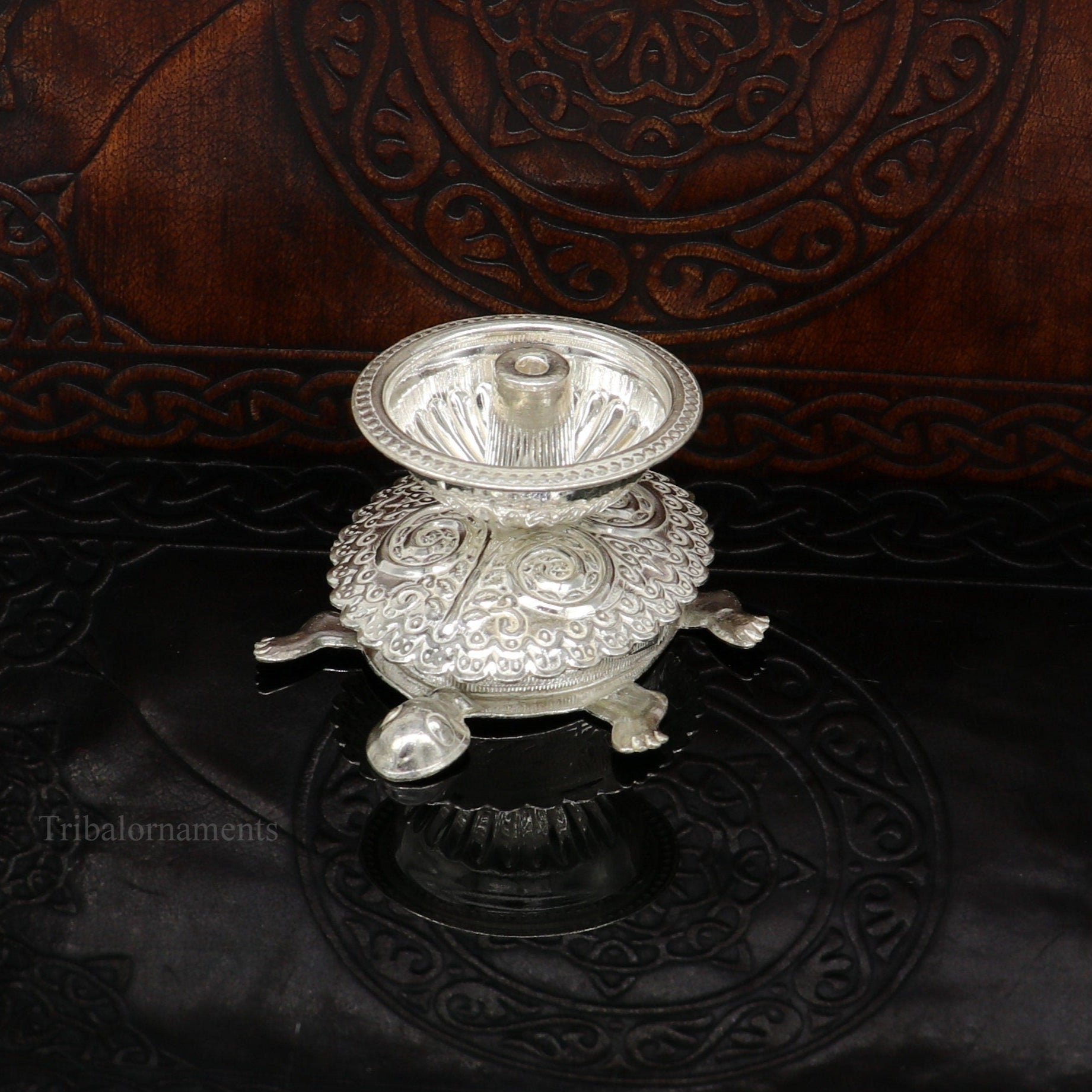 Diwali puja special solid silver handmade tortoise design oil lamp, silver deepak diya, silver temple utensils ,silver puja articles su415 - TRIBAL ORNAMENTS