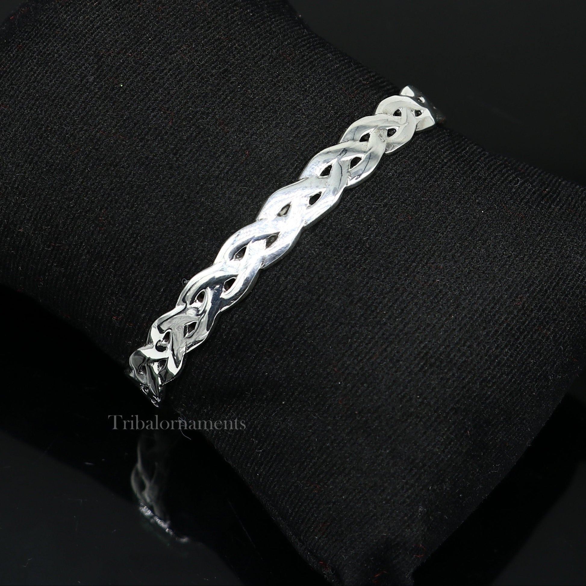 Elegant 925 sterling silver adjustable cuff bangle bracelet by Tribal Ornaments, featuring a stylish unisex design.