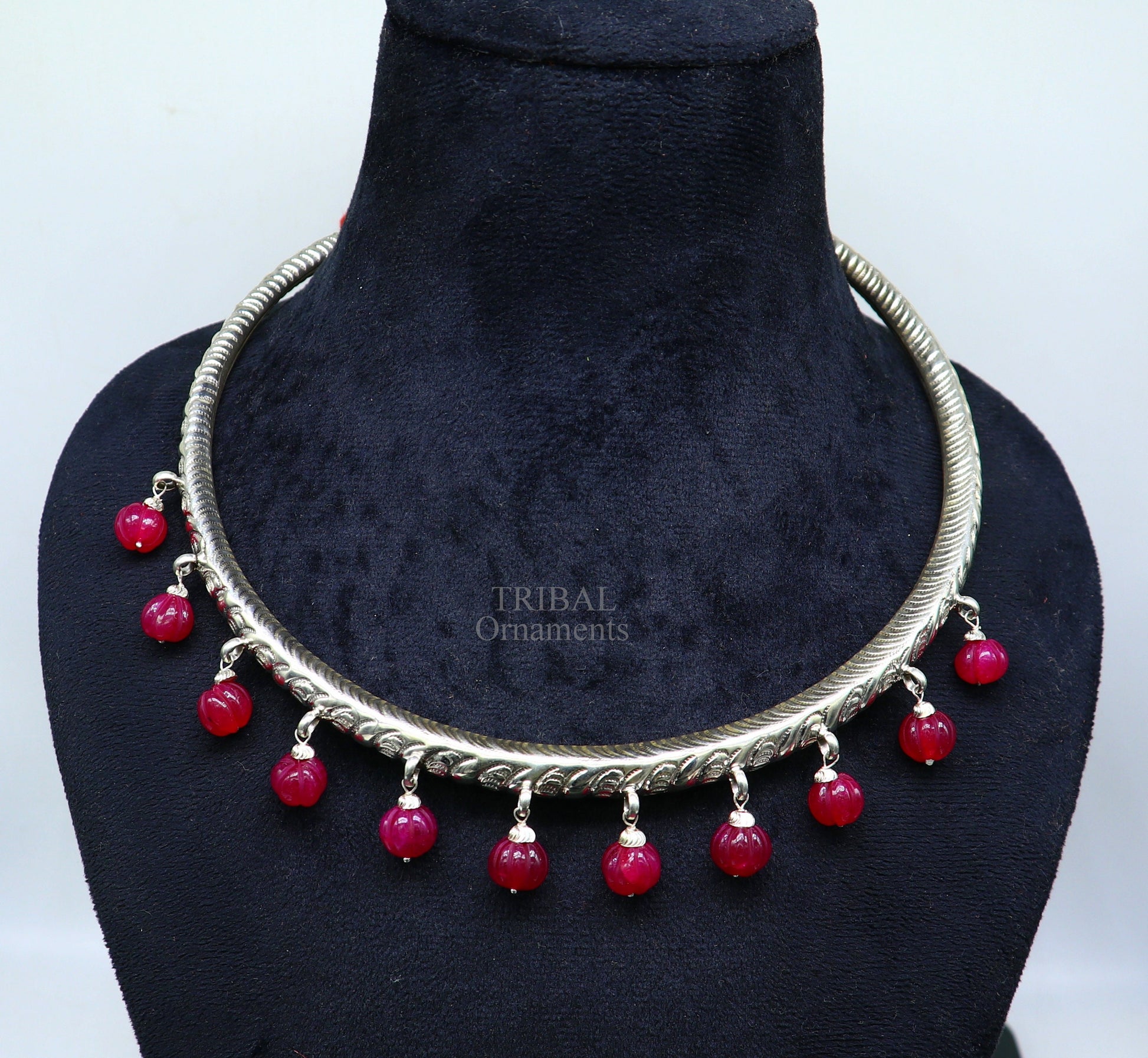 Sterling silver tribal choker necklace with vintage chitai and kandrai work, traditional Banjara ethnic jewelry for belly dance and tribal outfits.