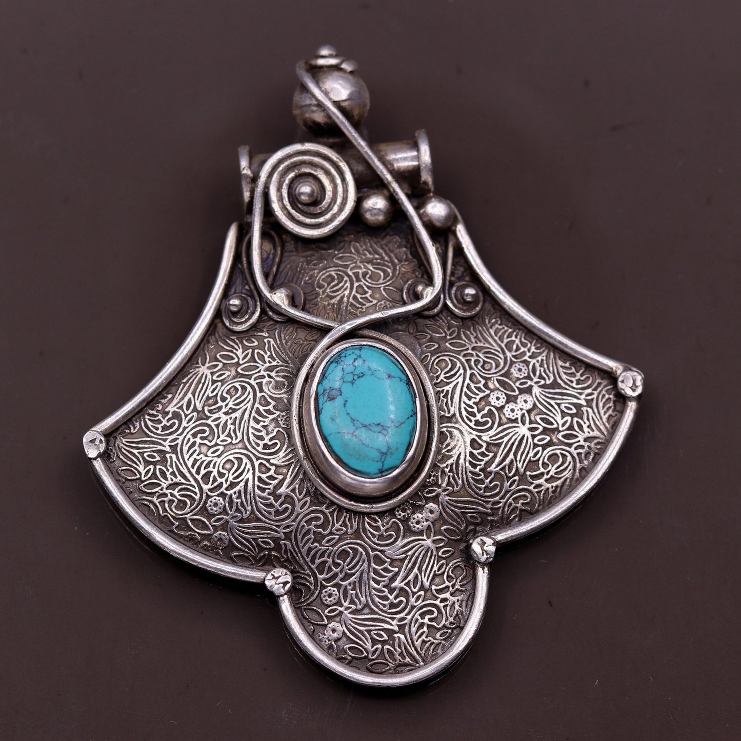 Excellent turquoise stone 925 sterling silver fabulous antique stylish pendant pretty attractive tribal jewelry from india nsp243 - TRIBAL ORNAMENTS