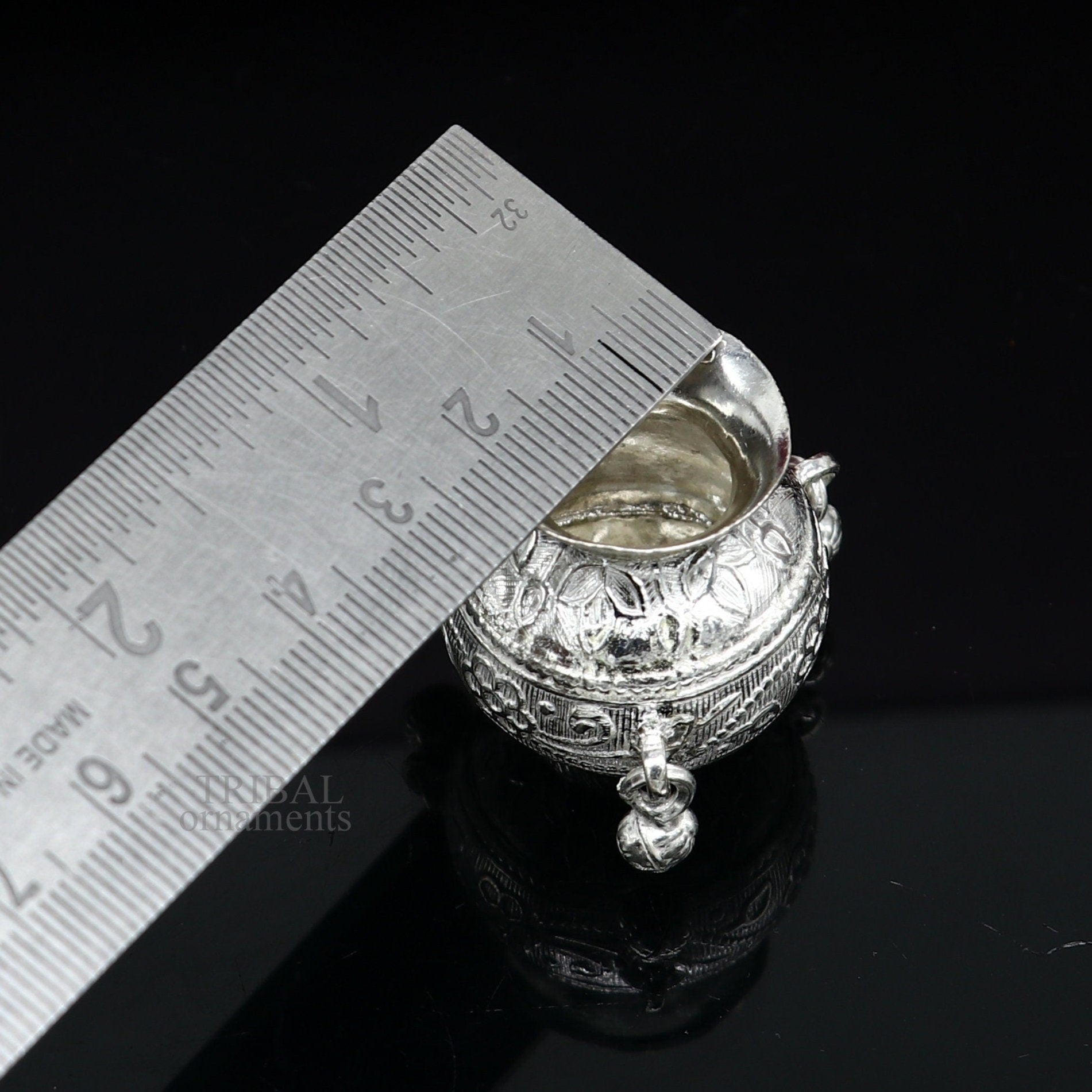Exclusive 925 sterling silver handmade plain small Kalash or pot, unique special silver puja article, water or milk kalash pot india su706 - TRIBAL ORNAMENTS