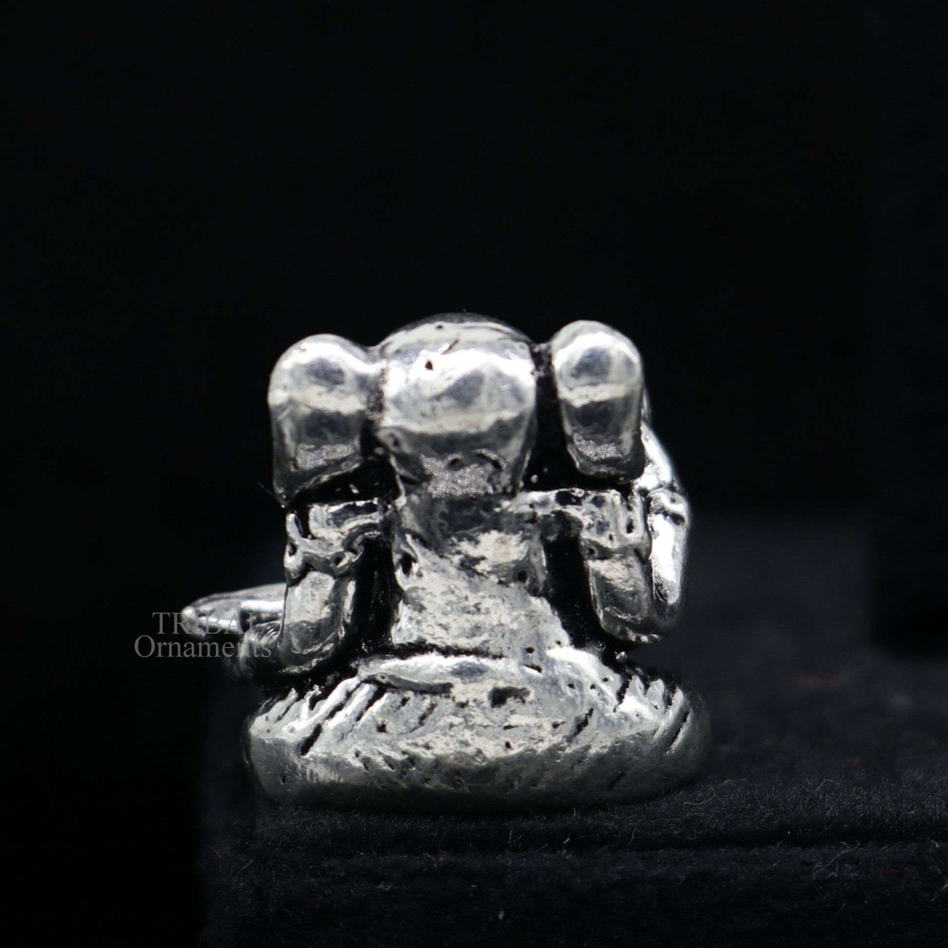Exclusive stylish design 925 Sterling silver solid little Ganesha statue art, best puja figurine for home temple or your car, art511 - TRIBAL ORNAMENTS