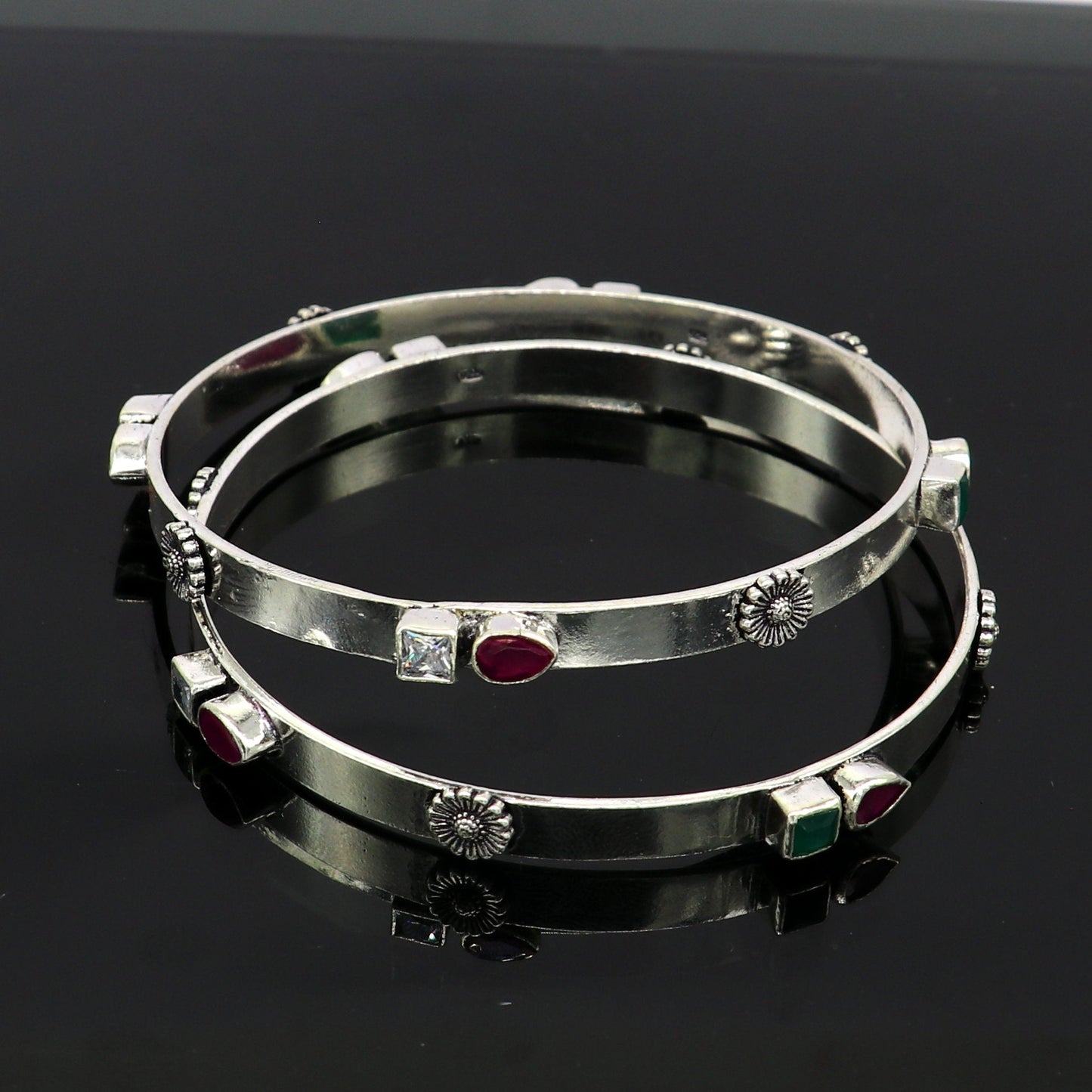 exclusive unique design handmade 925 sterling silver plain design green red stone bangles bracelet, tribal stylish fancy jewelry nba118 - TRIBAL ORNAMENTS
