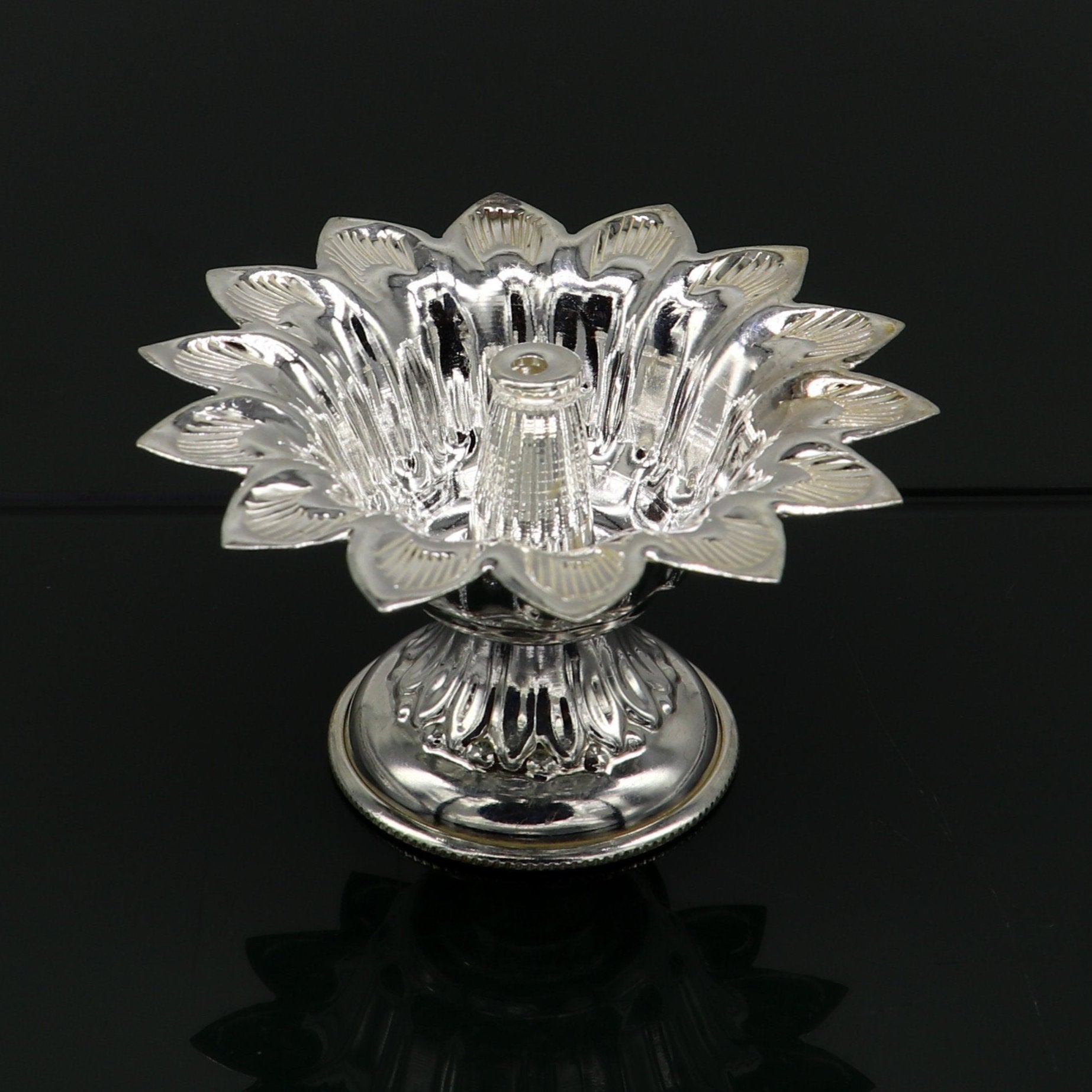 Fine 999 silver handmade flower shape oil lamp, silver temple utensils, silver diya, deepak, silver vessels, silver art decorative art su175 - TRIBAL ORNAMENTS