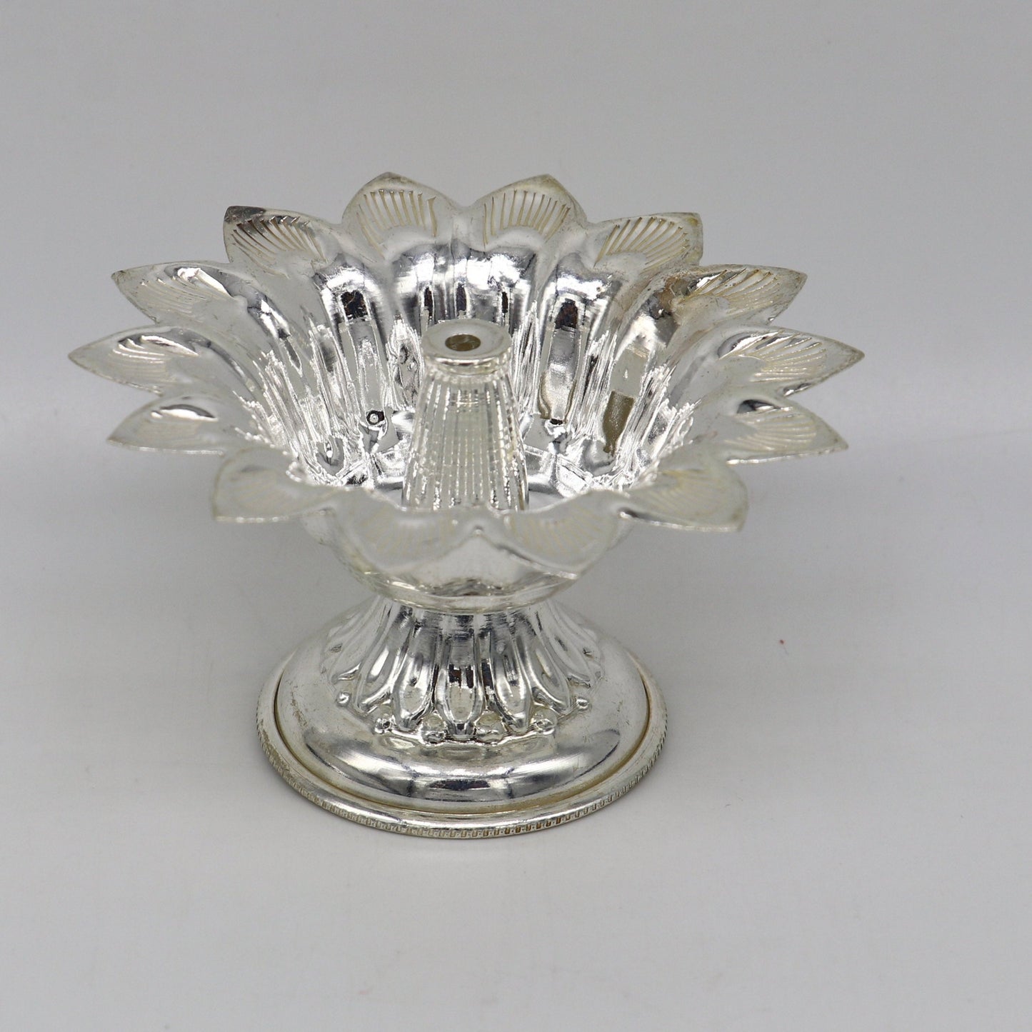 Fine 999 silver handmade flower shape oil lamp, silver temple utensils, silver diya, deepak, silver vessels, silver art decorative art su175 - TRIBAL ORNAMENTS