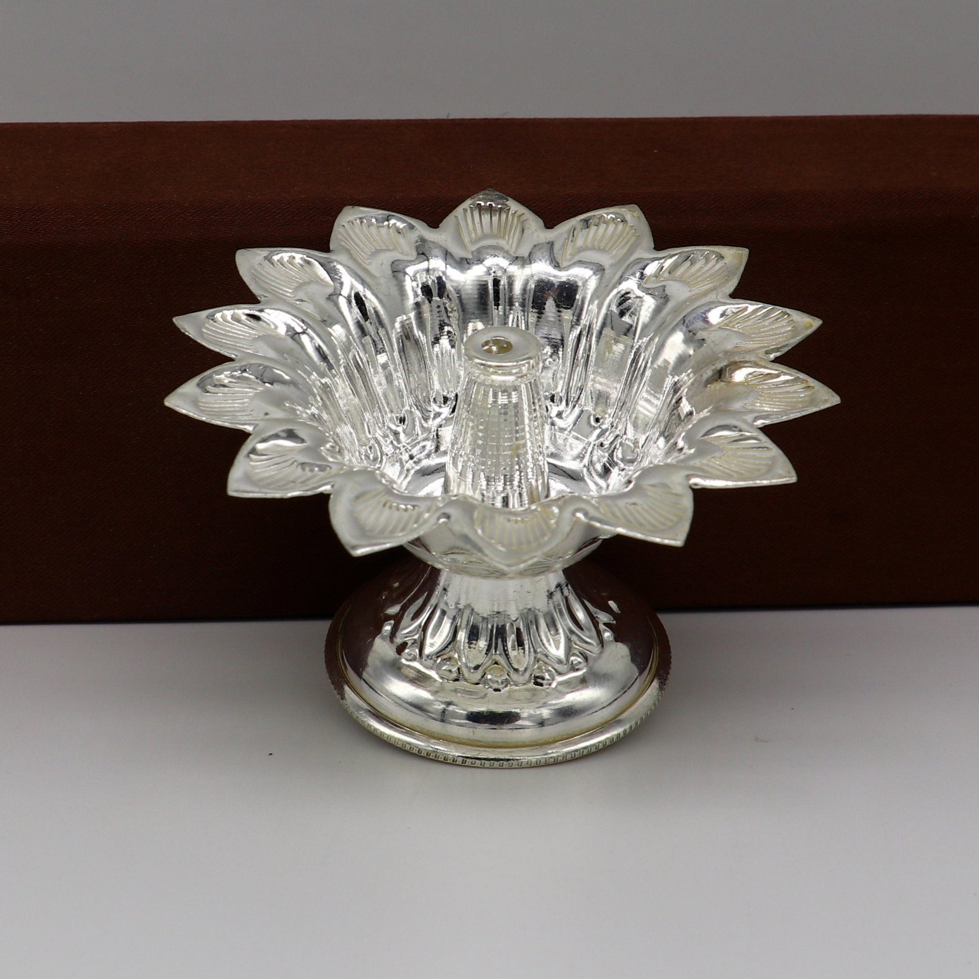 Fine 999 silver handmade flower shape oil lamp, silver temple utensils, silver diya, deepak, silver vessels, silver art decorative art su175 - TRIBAL ORNAMENTS