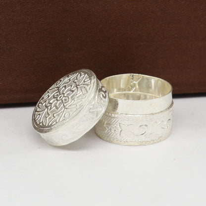 Sterling silver flower design bridal jewelry box with royal queen style by TRIBAL ORNAMENTS, small decorative trinket container.