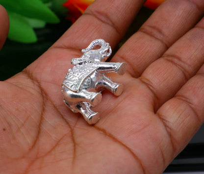 Fully solid 925 Sterling silver Elephant statue/ figurine sculpture, best gifting or puja article figurine for wealth and prosperity art607 - TRIBAL ORNAMENTS