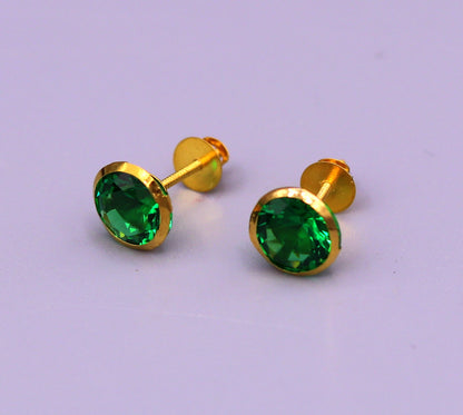 Genuine 18k yellow gold handmade fabulous green stone excellent antique vintage design stud earrings pair unisex jewelry er86 - TRIBAL ORNAMENTS