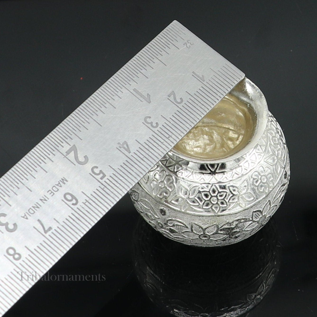 Genuine 925 sterling silver handmade plain design Kalash or pot, unique special silver puja article, water or milk kalash pot india su583 - TRIBAL ORNAMENTS