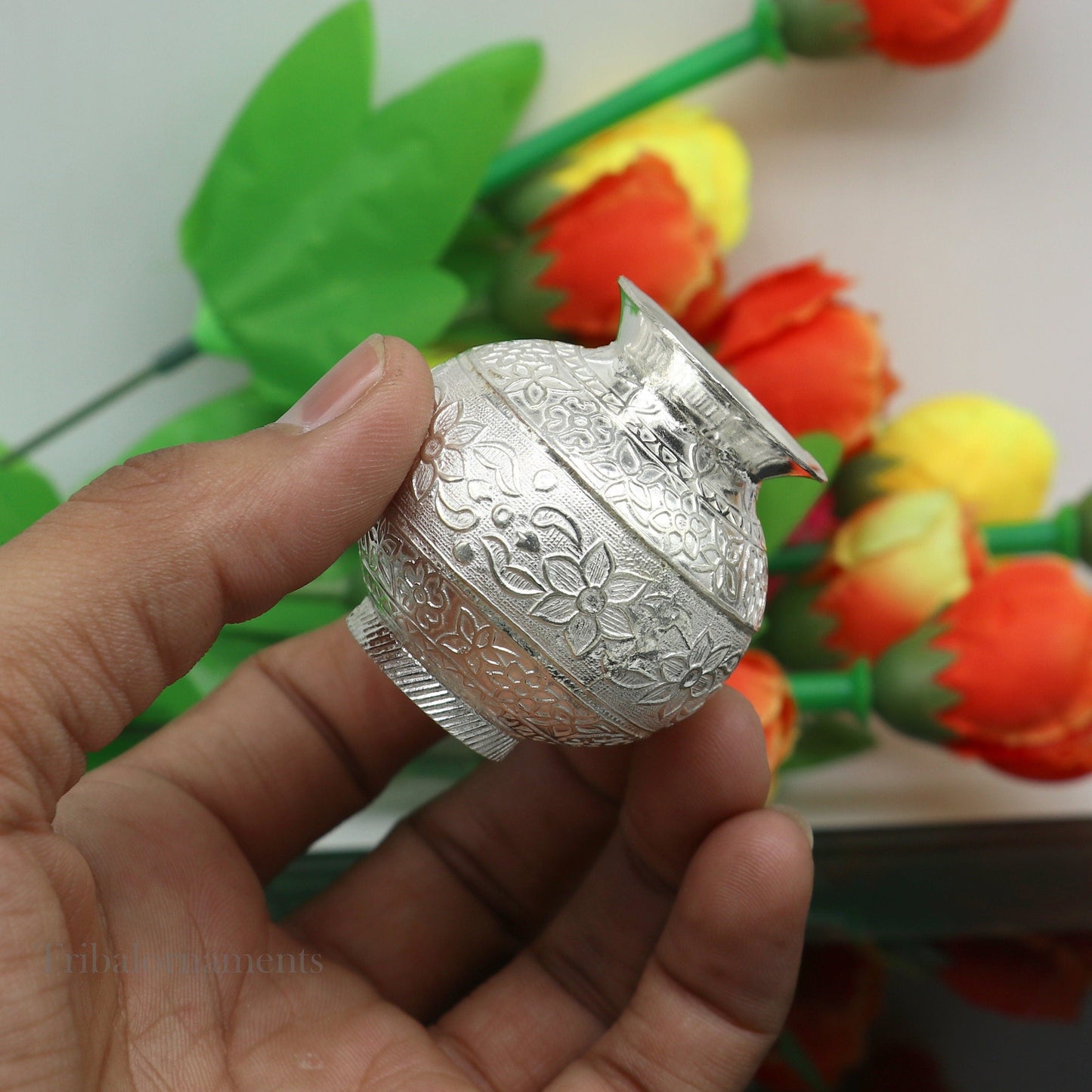 Genuine 925 sterling silver handmade plain design Kalash or pot, unique special silver puja article, water or milk kalash pot india su583 - TRIBAL ORNAMENTS