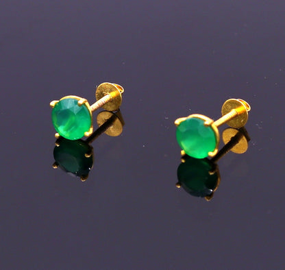 Handmade 18 karar yellow gold amazing green onyx stone stud earring excellent vintage antique design er90 - TRIBAL ORNAMENTS