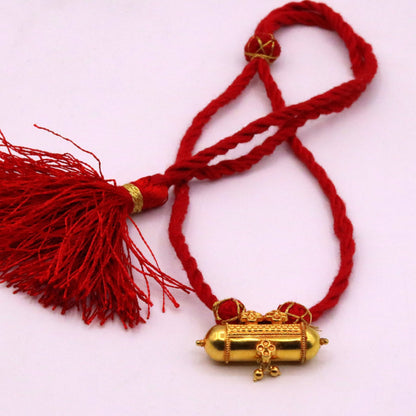 Handmade 20K yellow gold vintage tribal amulet necklace from Rajasthan, India, with traditional antique design and intricate details.