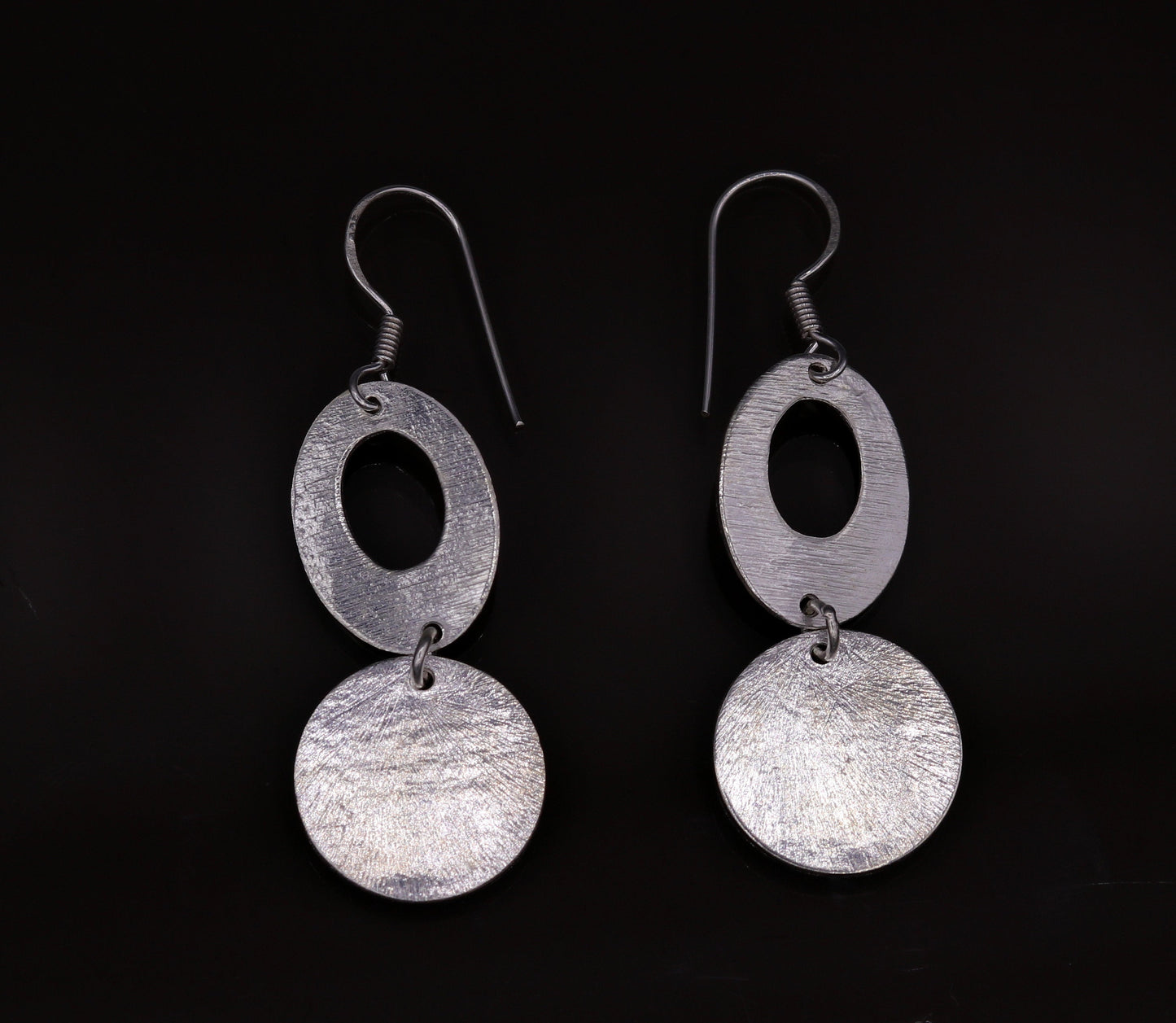 Handmade  925 solid sterling silver scratch link fancy hoops earrings tribal jewelry from Rajasthan india daily use jewelry s418 - TRIBAL ORNAMENTS