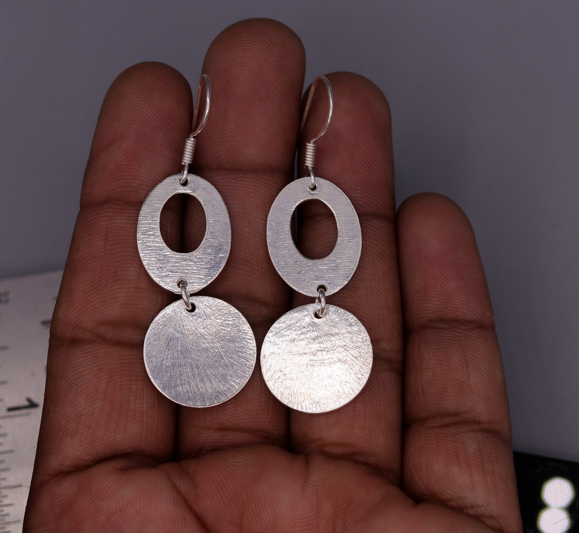 Handmade  925 solid sterling silver scratch link fancy hoops earrings tribal jewelry from Rajasthan india daily use jewelry s418 - TRIBAL ORNAMENTS