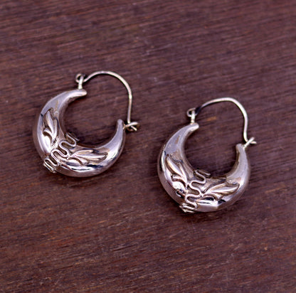 Handmade 925 sterling silver tribal Bali hoops earrings with ethnic design, unisex jewelry from Rajasthan India.