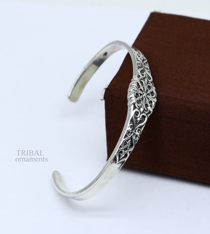 Unisex 925 sterling silver open face cuff bangle bracelet with intricate tribal design, handmade Indian jewelry by Tribal Ornaments