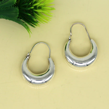 Handmade 925 sterling silver tribal hoop earrings with vintage style, customized Bali ethnic jewelry by TRIBAL ORNAMENTS.